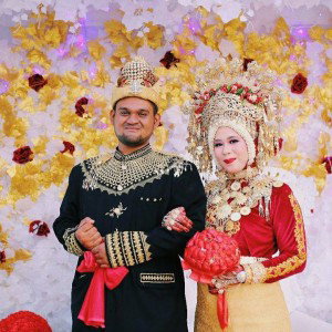 Ayu Pertiwi profile icon