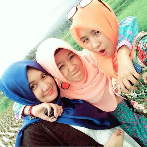 Desi Ramadanis profile icon