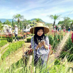 S Qomariyah profile icon