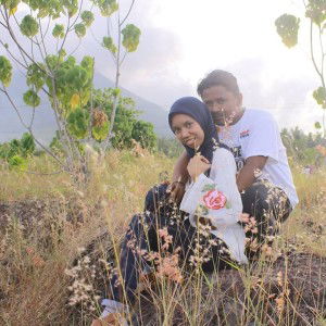 Ika Dwi Juniarti profile icon