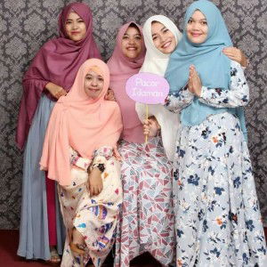 Tinies Kurniawan profile icon