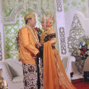 Mirna Hariyani profile icon