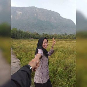 Fitriana profile icon