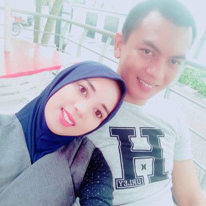 Rhini Rhivia profile icon