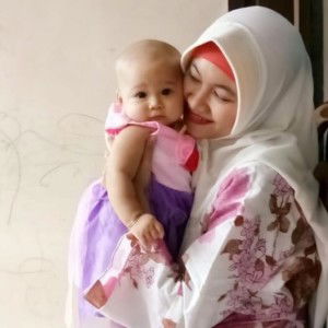 Rhiya Vitriana profile icon