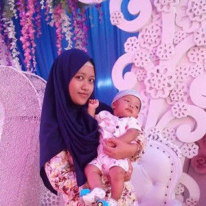 Erni Fitriani profile icon