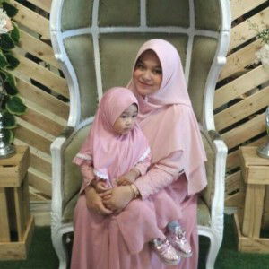 Dini Rahmi profile icon