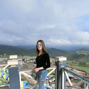 Apple App Apple profile icon