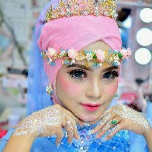 Putri Dwi Andini profile icon