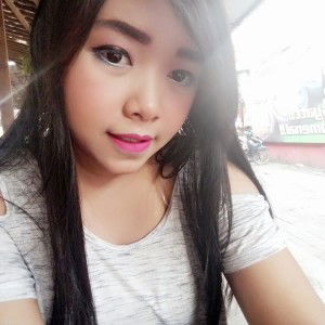 Novia Dewi R profile icon