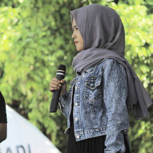 Dewi Prastiwi profile icon