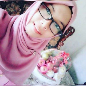 Elly Rosidah profile icon