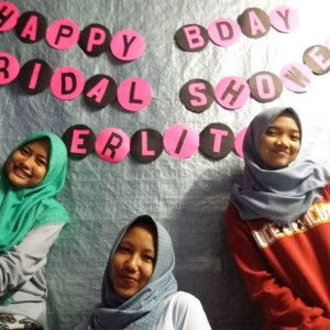 Erlita Octaviani profile icon