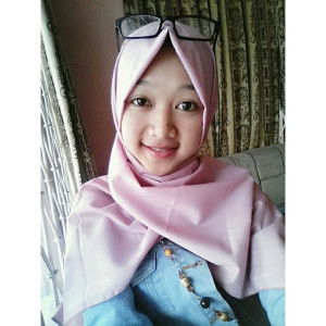 Zulfa'a Octaviani profile icon