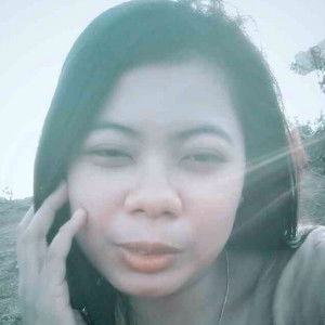 Meyka Larasaty profile icon