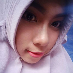 Fitri Anha profile icon
