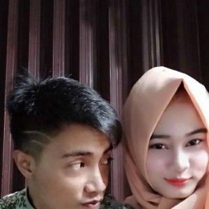 Mey Amel profile icon