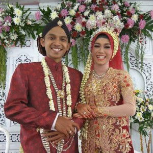 LiNda Rasya profile icon