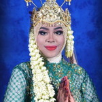 Reni Triana Sari profile icon