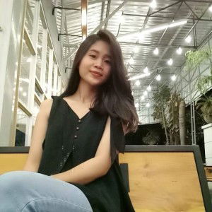 Yani Clouds profile icon