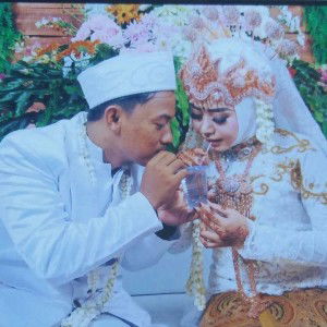 DeeAnn Fazrin profile icon