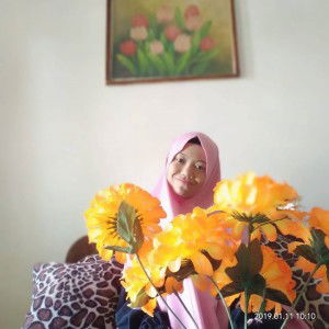 Selly Sintiawati profile icon