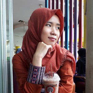 Rini Nur Oktaviani profile icon