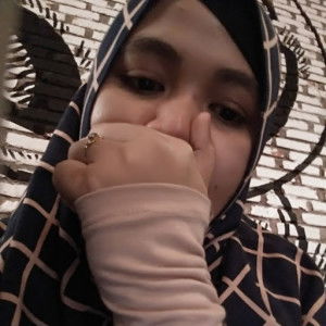 Lilis Suryanih profile icon