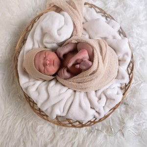 Neng Ratna Suminar profile icon