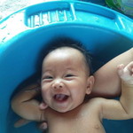 Knitta Pim Yu profile icon