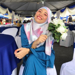 Iza Ramli profile icon