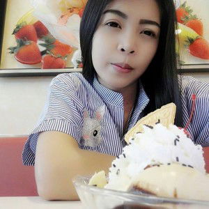 E'NooPoppy Indy profile icon