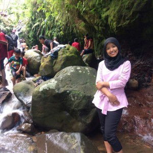 Riyanti Dewi Astuti profile icon