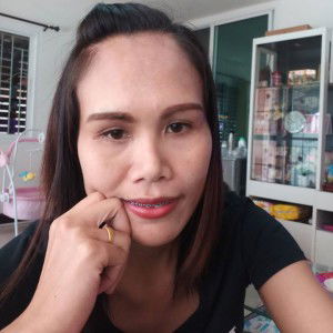 Bee Bee profile icon