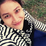 Silviana Es profile icon