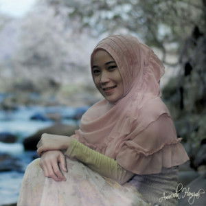 sri ratna profile icon