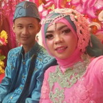 Fitri Wahyuni profile icon