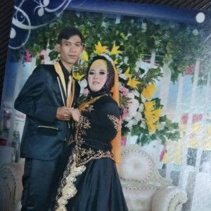 Dewii Purnamasari profile icon