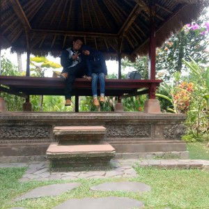 Yuli Yani profile icon