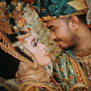 Misnawati profile icon