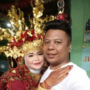 Sri Wahyuni profile icon