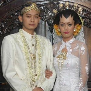 ernita desiani profile icon