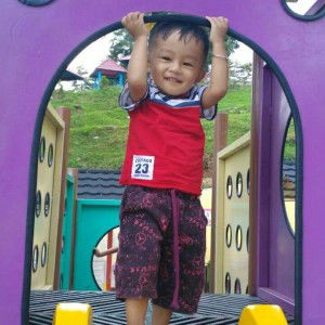 Dini Hanniedawa Adinata profile icon