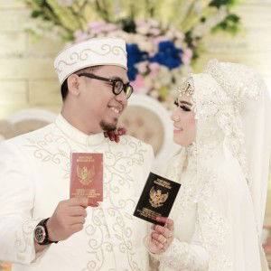 Annisa 'cHa' Suri profile icon