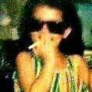 BEssie AJ profile icon