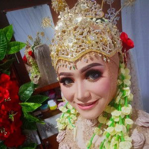 Febrina Luciana Masdanur profile icon