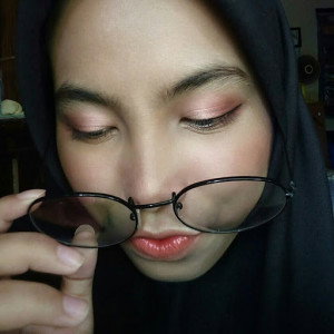 Putri Kinanti profile icon