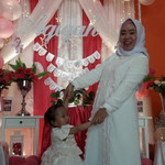 Putri Aprianti profile icon