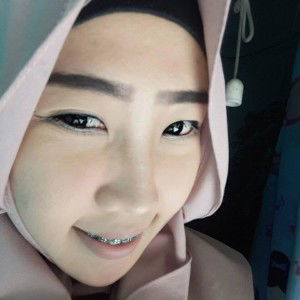 ELyta Dhewy Puspha profile icon