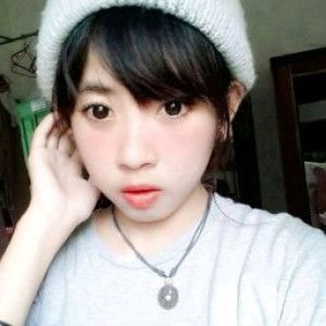 indri ayu profile icon